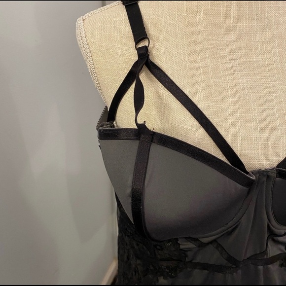 Torrid Curves Size 3 body con chemise - Picture 2 of 10